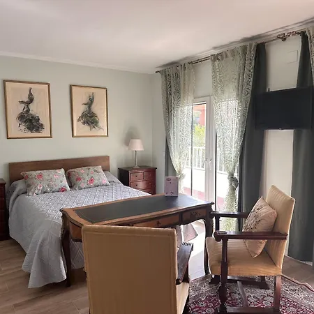 Iri N1 Con Bano Propio Y Balcon Отель типа 